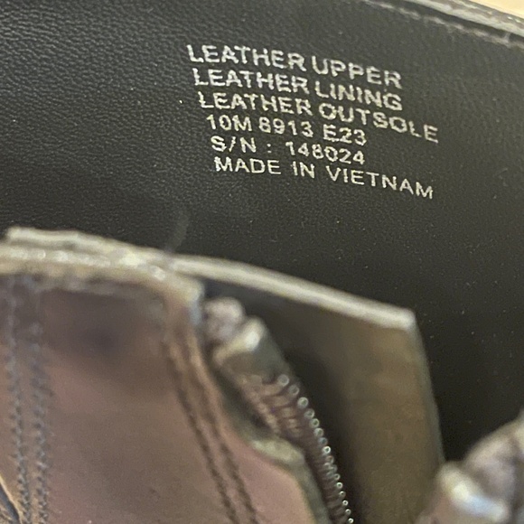 New Tory Burch stamped heel zip bootie - Picture 8 of 9